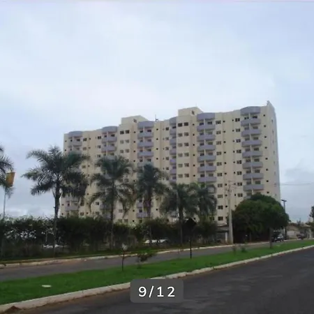 Golden dolphin Express 5pessoas mais 1 criança até 5 anos com toalhas e roupas de cama,lençóis, travesseiros e fronhas e 3 parques aquáticos termais limpeza impostos e taxas já incluso Caldas Novas Exterior foto