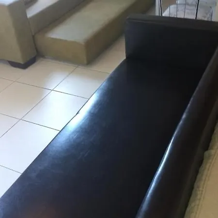 Golden dolphin Express 5pessoas mais 1 criança até 5 anos com toalhas e roupas de cama,lençóis, travesseiros e fronhas e 3 parques aquáticos termais limpeza impostos e taxas já incluso Caldas Novas Exterior foto